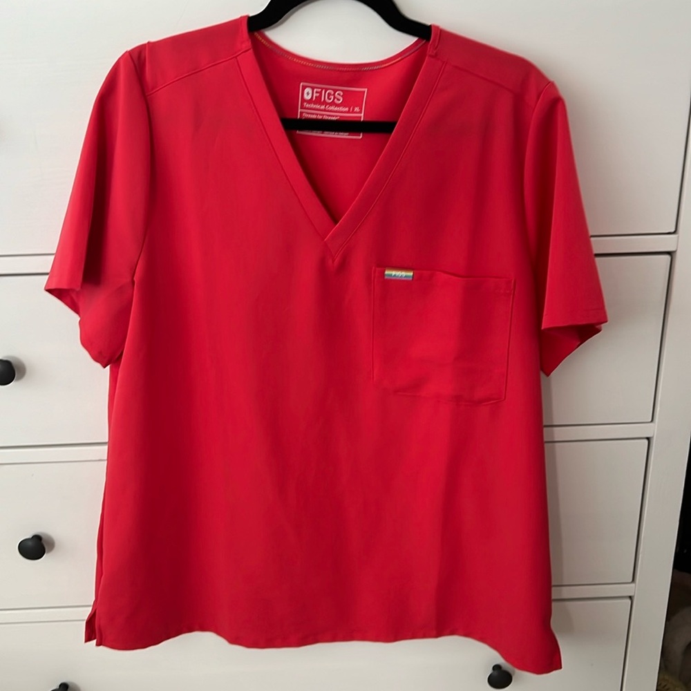 Figs Pride scrub top